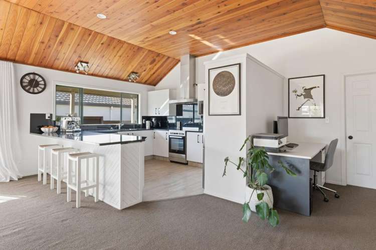 32 Webb Place Papamoa_11