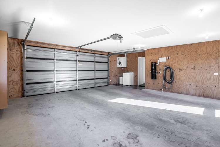 24 Welsh Road Winton_15