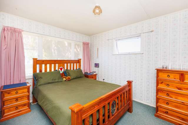 17 Sefton Avenue Highbury_2