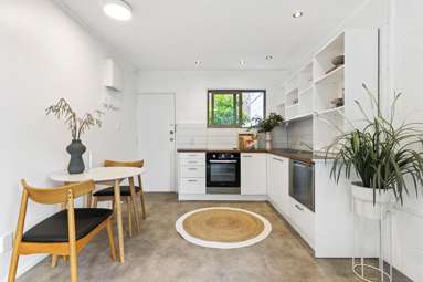 12/27 Hepburn Street_3