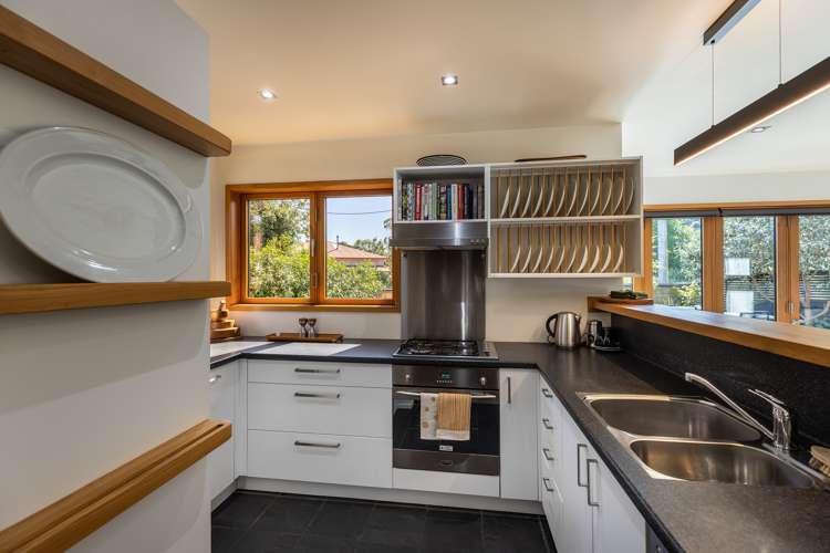 64 Bronte Street Nelson City_2