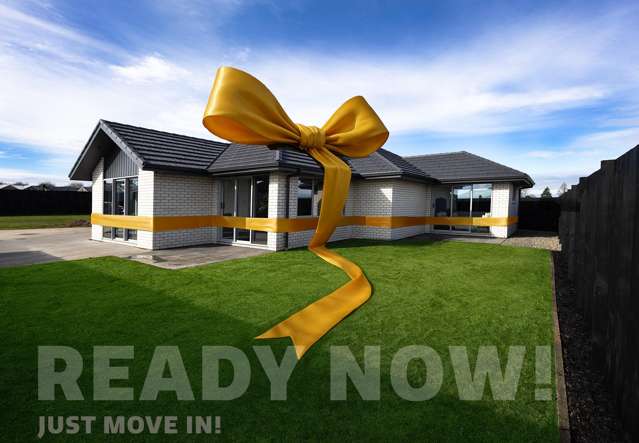 Move in Today! Stunning Open Plan Living!