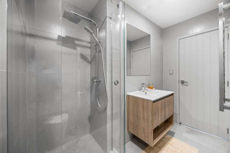 4/1A Halsey Road Manurewa_16