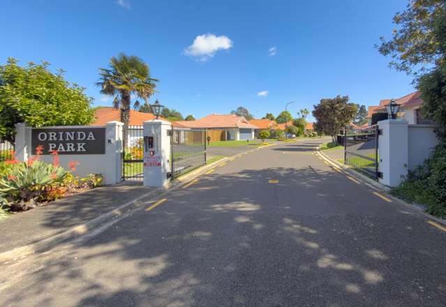 11 Gillett Place Botany Downs_4