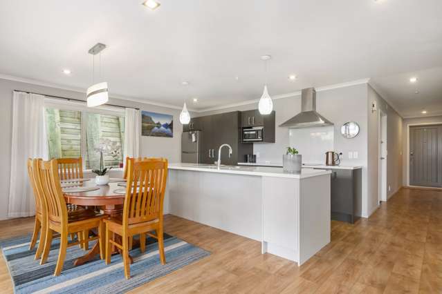 13 Poike Road Hairini_4