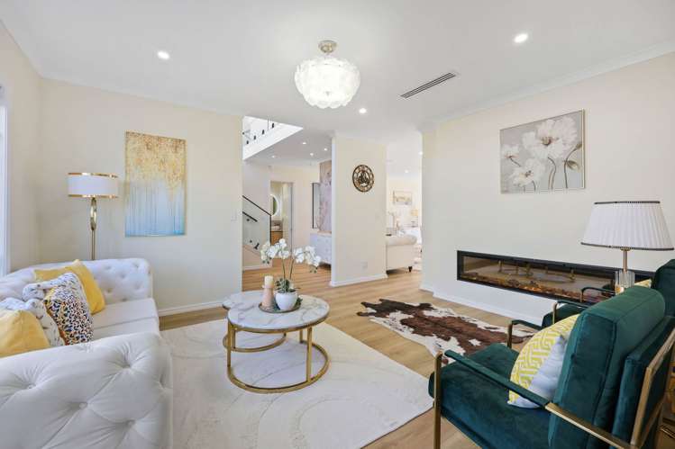 17 Ballyalton Crescent Flat Bush_1