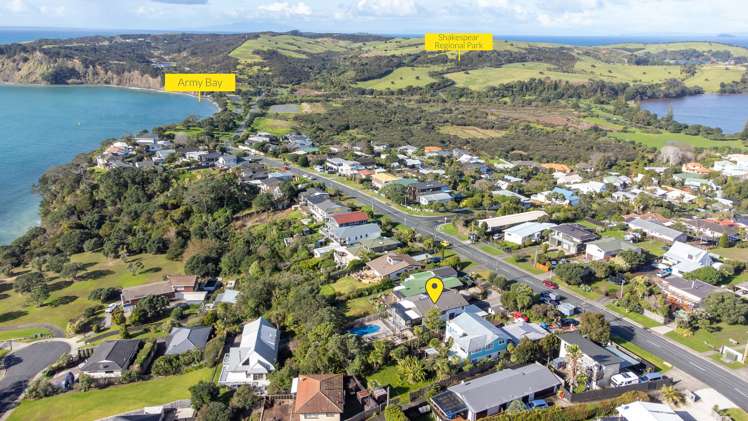1418 Whangaparaoa Road Army Bay_18