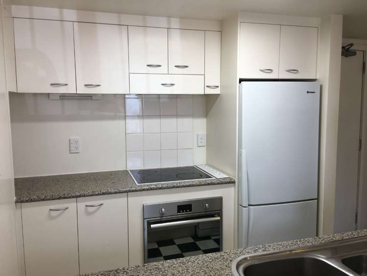 2D/3 Cheshire Street 1761_3