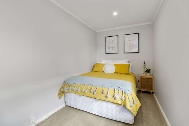 37 Armein Road Panmure_11