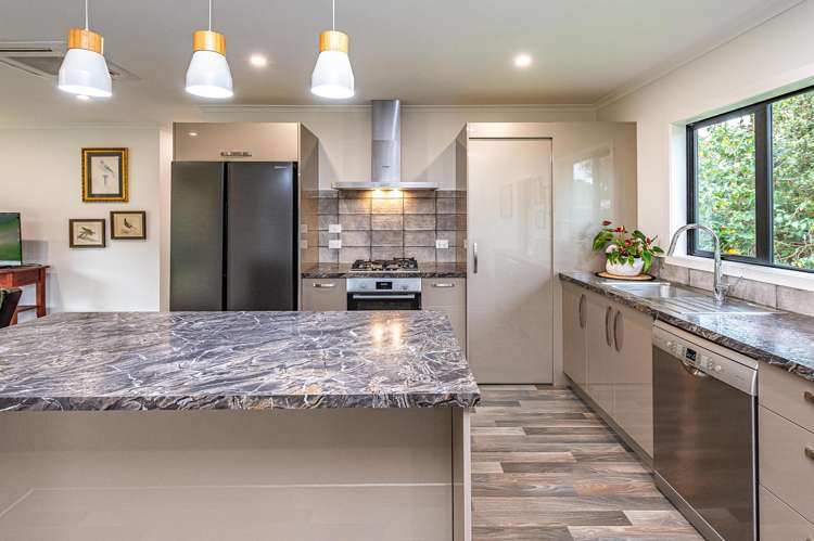 3 Photinia Place Aramoho_6