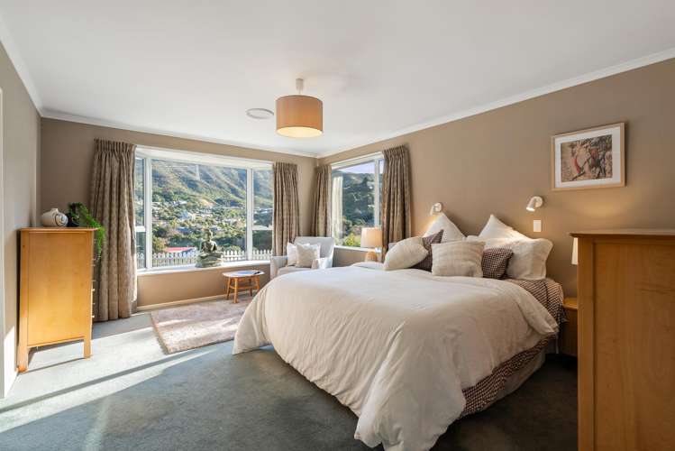 69 Thatcher Crescent Crofton Downs_18