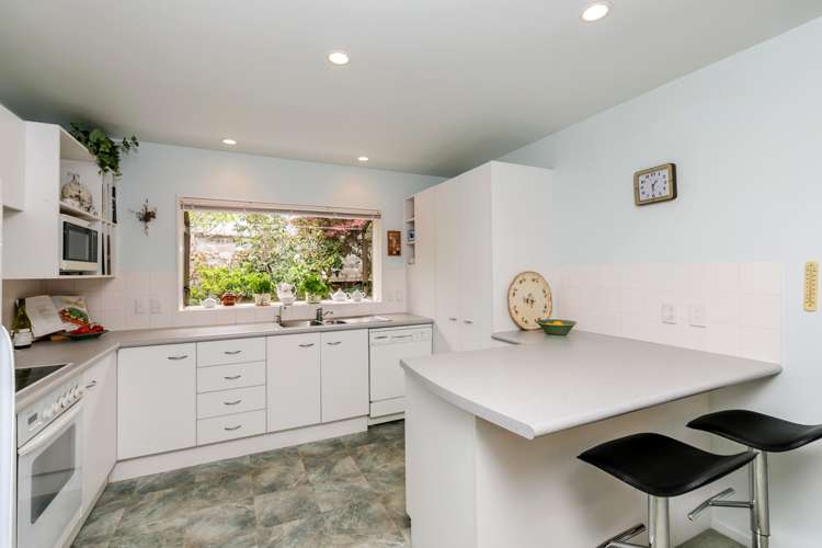 3/52 Turama Road Royal Oak_11