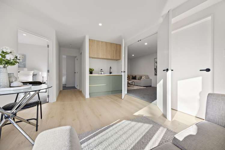 8/41 Seaside Avenue Waterview_28