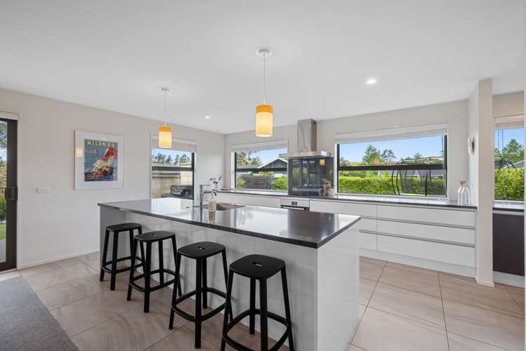 5 Avignon Place Fairhall_7