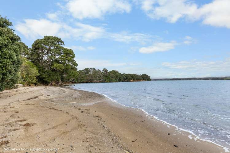 74 Wharf Road Clarks Beach_22