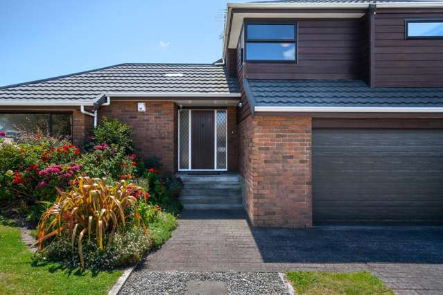 14 Aintree Grove Churton Park_4