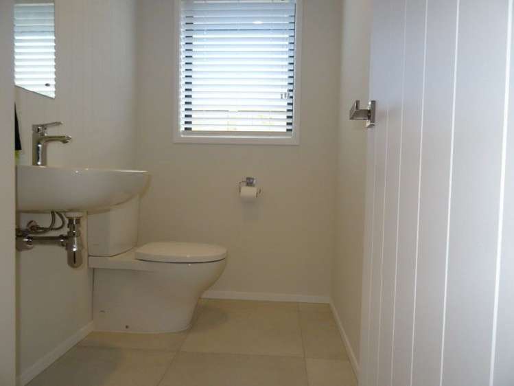 11 Wakatere Place Thames_13