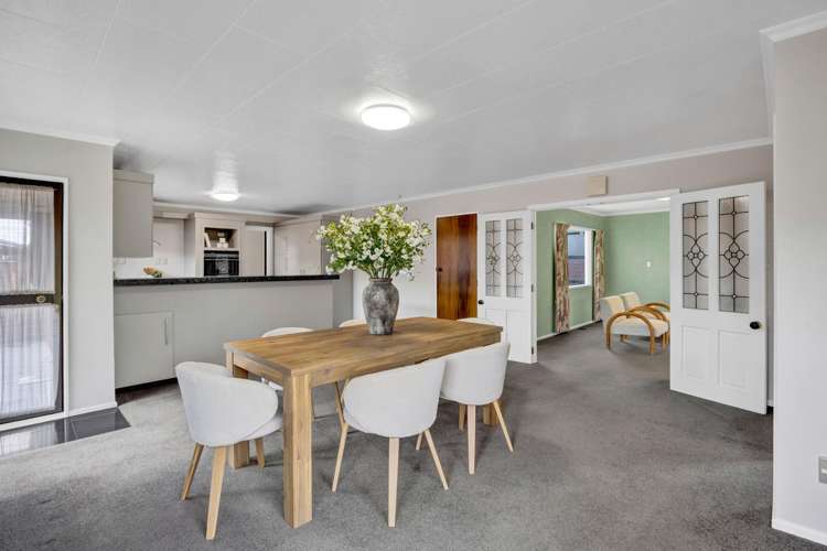 8 Wilson Street Hawera_3