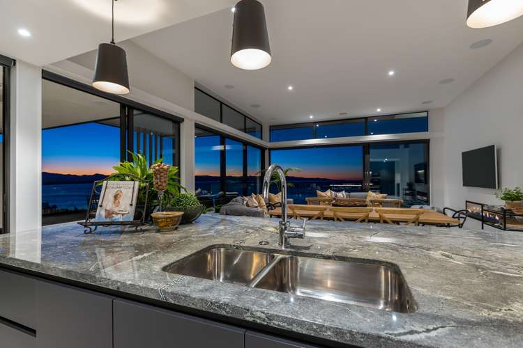 85 The Cliffs Britannia Heights_5