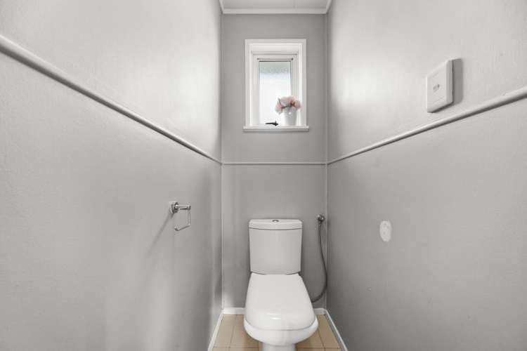 17 Fairdale Place Birkdale_12