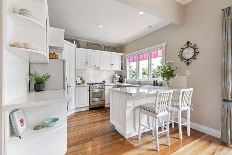 48 Tawhiri Road One Tree Hill_6