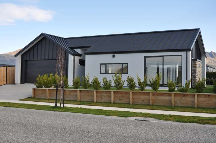 47 Pounamu Avenue Albert Town_1