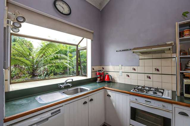 605 Willowpark Road North Hastings_4