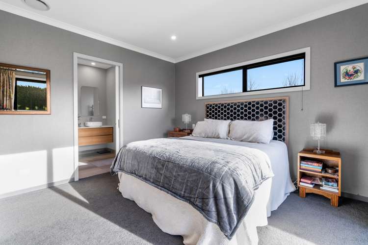 8 Lochend Close Waihopai_16