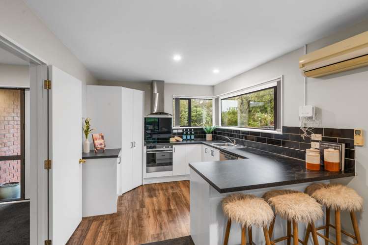 11 Kowhai Street Oxford_4