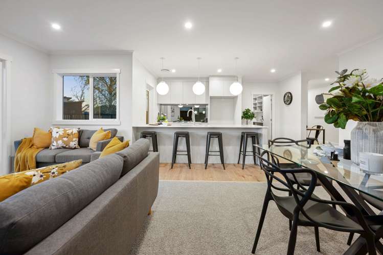 92 Maanihi Drive Rototuna North_7