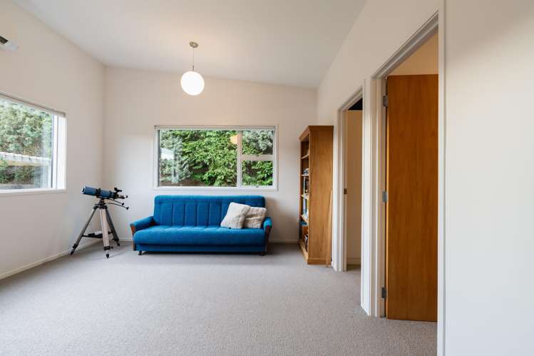 35 Waikana Street Broad Bay_21