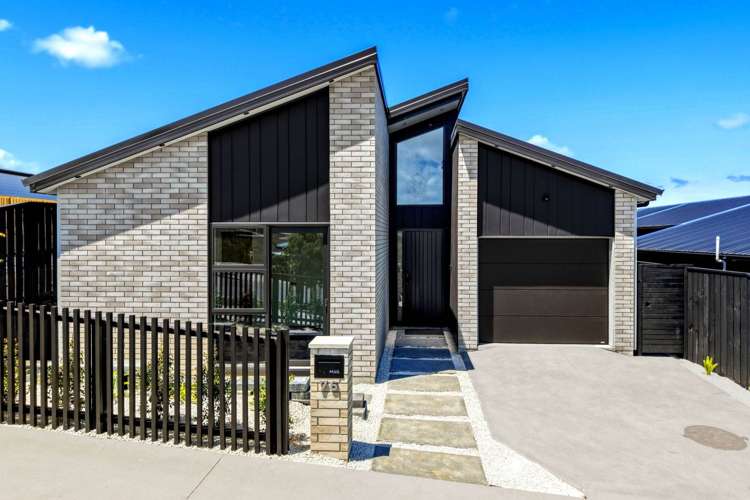 76 Huanui Drive Orewa_16