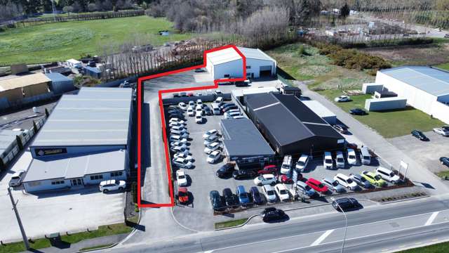 Tidy Rangiora Warehouse with Secure Yard