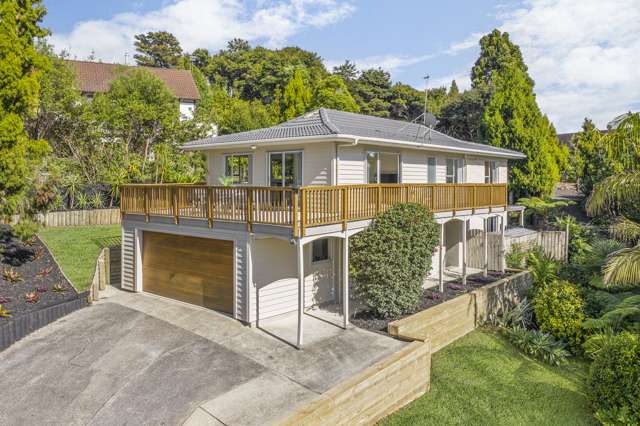 15 Longfellow Parade Glen Eden_2