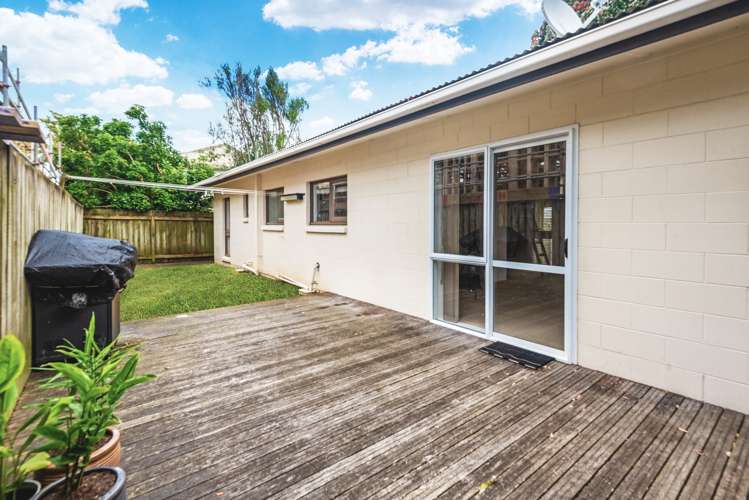 1/10 Greville Road Pinehill_8