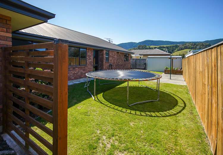 30 Cambelldon Crescent Stoke_17