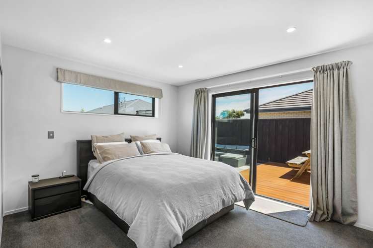 80 Sunline Avenue Lincoln_17