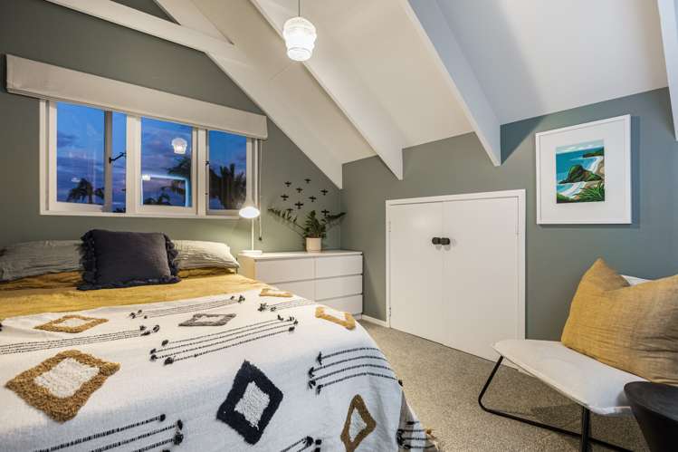 32 Russell Street Stanley Point_11