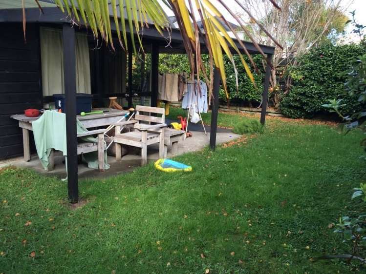 2/67 Dignan Street Point Chevalier_3