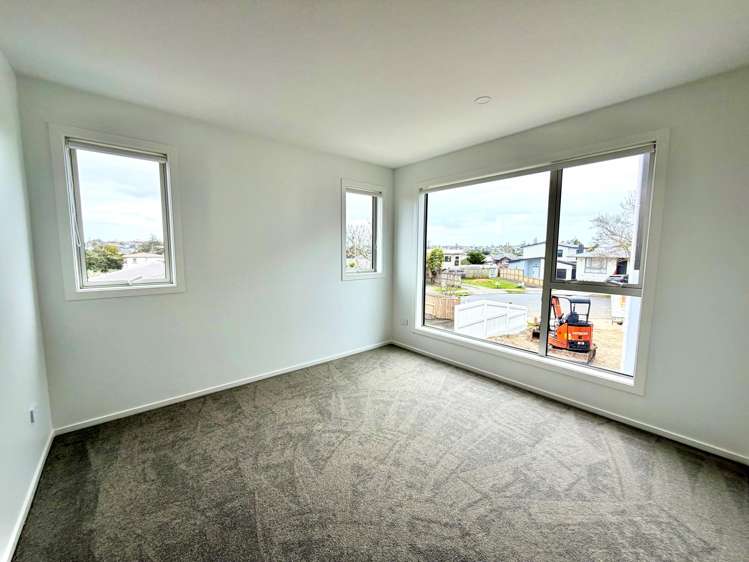 12 Edgar Pearce Place Howick_27