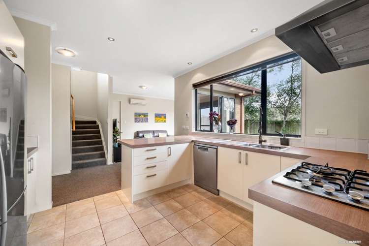 8 Seamount Drive Red Beach_10