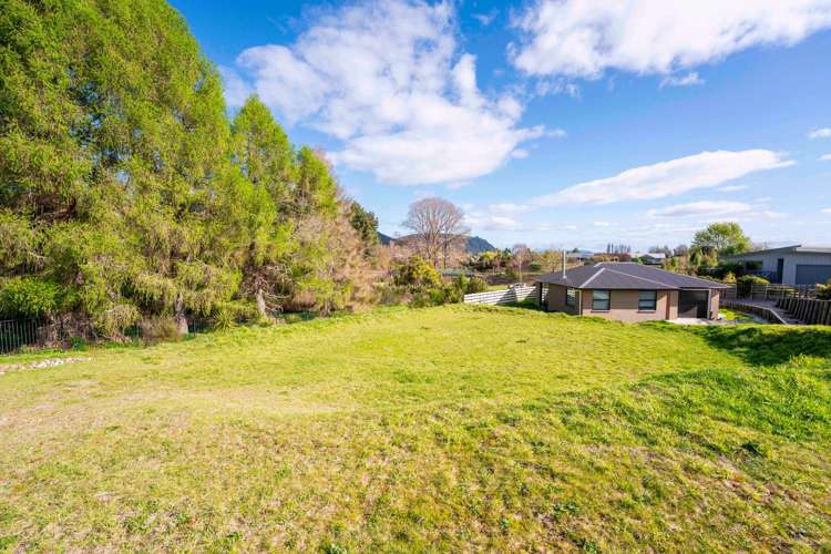 13 Larches Lane Kinloch_8