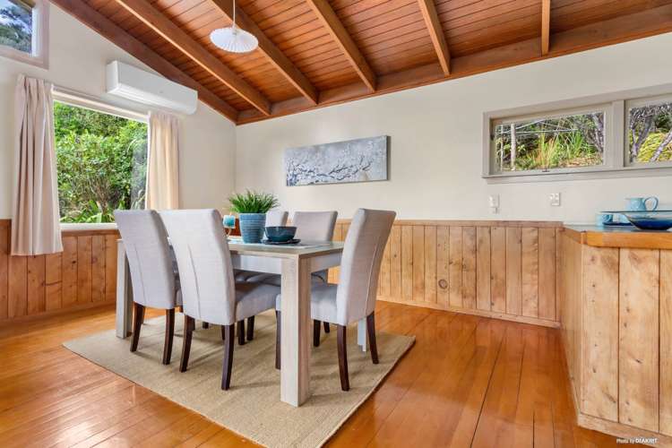 200 Scenic Drive Titirangi_9
