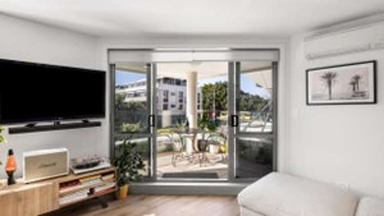 Unit 215/36 Victoria Road Mount Maunganui_8