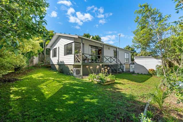 Vendor Moving East - Must Sell in Totara Heights!