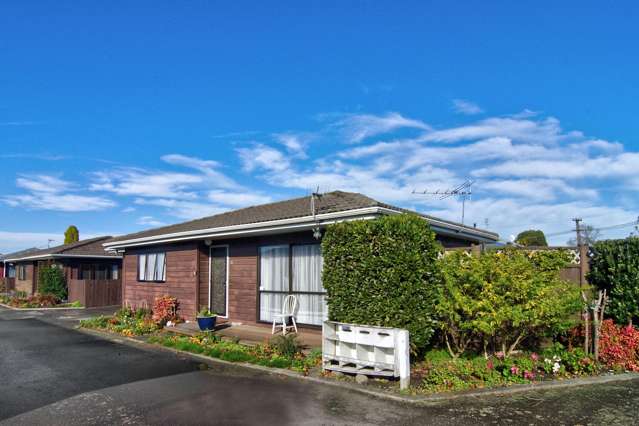 Cosy Townhouse! BEO $399,500