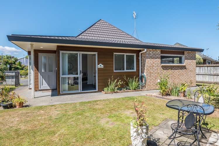 12/83 Langdale Avenue Paraparaumu_1