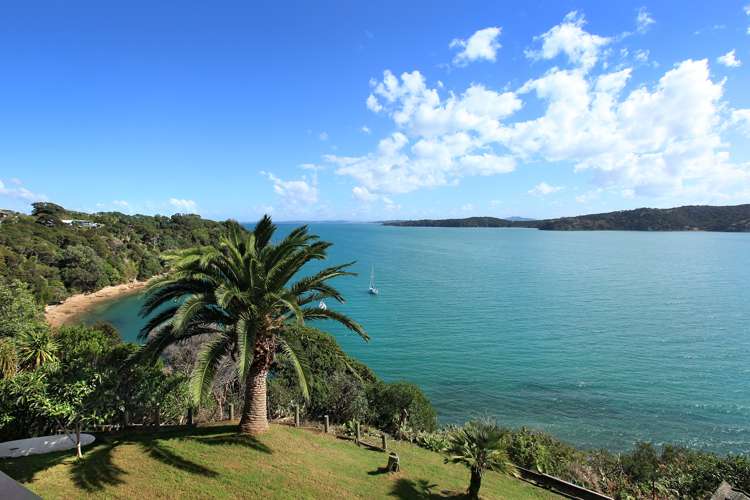 93 Donald Bruce Road Surfdale_14