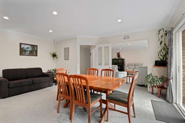 25 Farringdon Avenue Rototuna North_6
