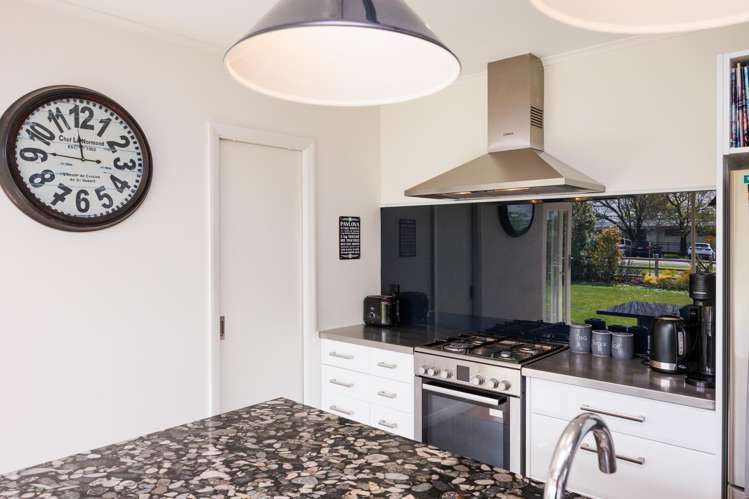 117 Derby Street Feilding_7